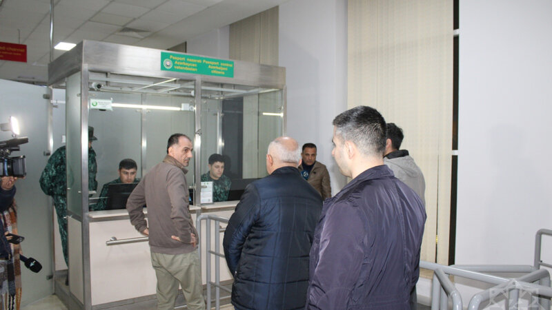 Azərbaycan diplomatları İrandan təxliyə olunub