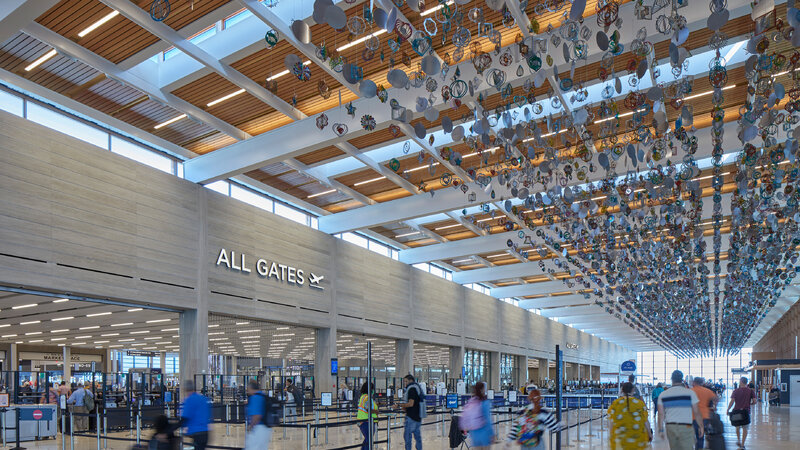 Kansas-Sitidə hava limanı təhlükə səbəbindən boşaldılıb