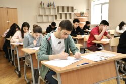 DİM orta təhsil səviyyəsi üzrə buraxılış imtahanı keçirib