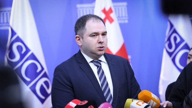 Gürcüstan hökuməti Tehranın xeyrinə işləməkdə ittiham edilir