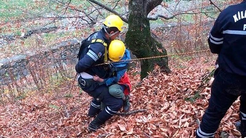 Xızıda dağlıq ərazidə köməksiz qalan əcnəbilər xilas edildi -