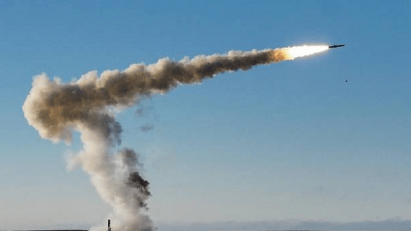 Səudiyyə Ərəbistanı İrandan atılan ballistik raketin məhv edildiyini açıqlay;b