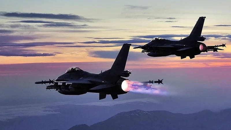 Türkiyə Kiprdə F-16 qırıcıları və raketlər yerləşdirdi