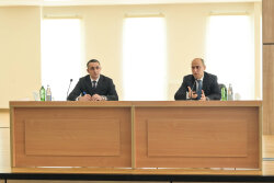 Nazir azad olunmuş ərazilərdə çalışan müəllimlərlə görüşdü -