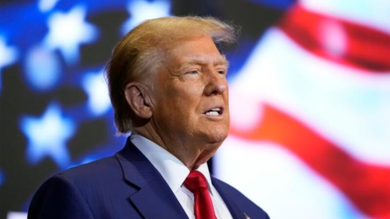 Tramp ABŞ-nin Kuba üzərində nəzarət qura biləcəyini istisna etməyib