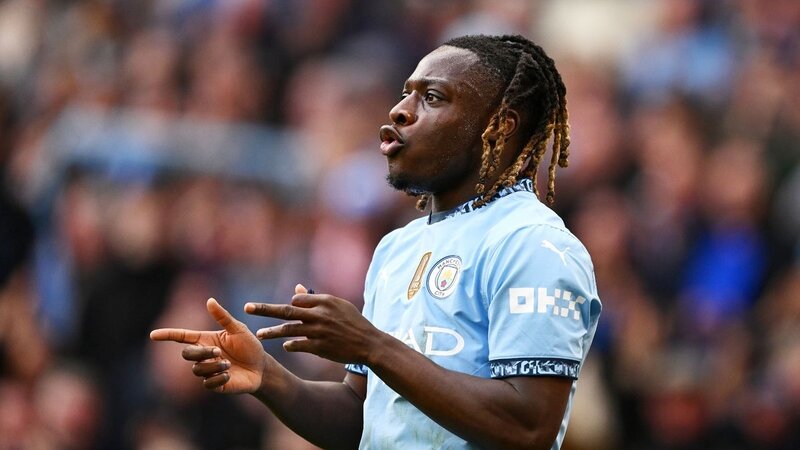 “Atletiko Madrid” “Mançester Siti”nin futbolçusunu transfer etmək istəyir