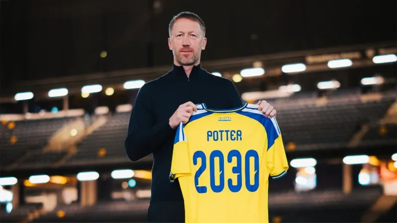 İsveç millisi baş məşqçisi ilə müqaviləni yenilədi