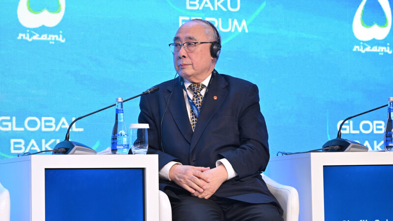 Vu Honqbo: Dünya “cəngəllik qanunlarına” qayıtmamalıdır