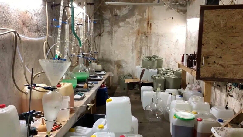 Özbəkistanda son iki ayda 8 narkotik laboratoriyası aşkar edilib