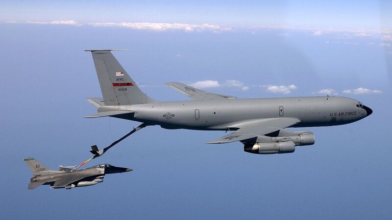 KİV: Yaxın Şərqdə ABŞ-nin daha beş yanacaqdaşıyan təyyarəsi zədələnib