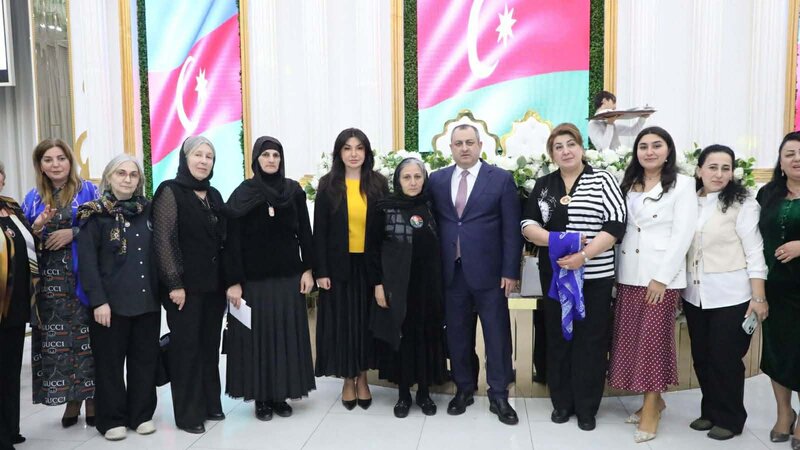 Suraxanı rayonunda iftar süfrəsi açılıb