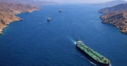 İran İraqın Hörmüz boğazından istifadəsinə icazə verdi