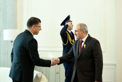 Paşinyan Bolqarıstan səfiri ilə regional əməkdaşlığı müzakirə ediblər