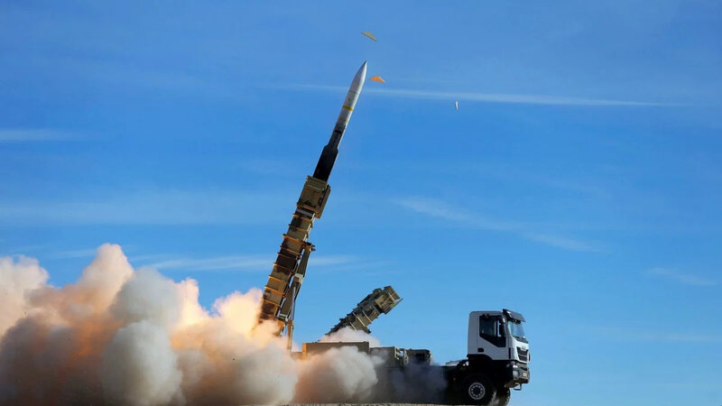 İsrail İran ərazisindən raketlərin buraxıldığını açıqlayıb