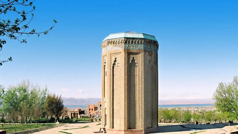 Möminə xatun türbəsinin bərpasına 9,5 milyon manat vəsait ayrıldı