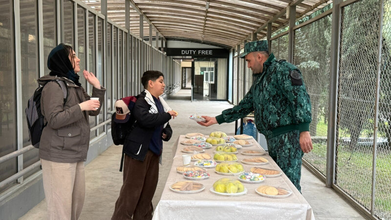 Daha 9 xarici vətəndaş Azərbaycan vasitəsilə təxliyə olundu