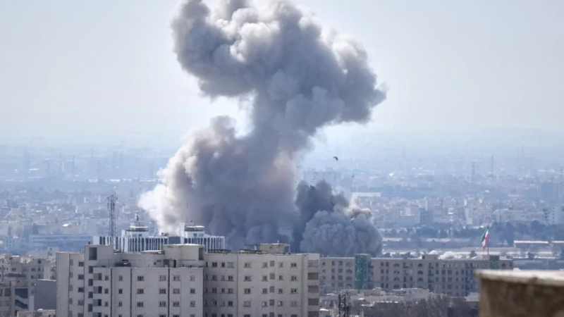 İsrail ordusu Tehrana silsilə zərbələr endirib