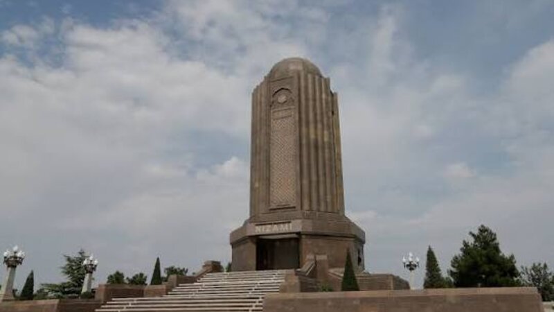 Nizami məqbərəsinin ətrafı tullantılardan təmizlənəcək