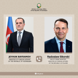 Polşa İranın Naxçıvana PUA hücumunu pislədi -