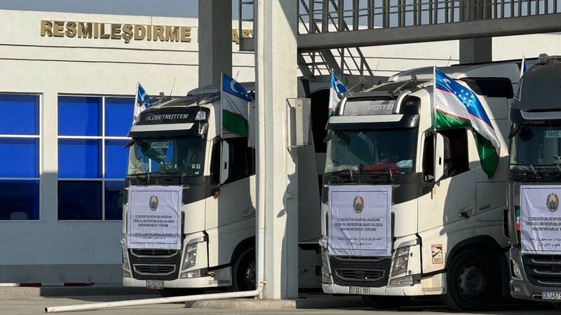 Özbəkistan İrana humanitar yardım göndərdi
