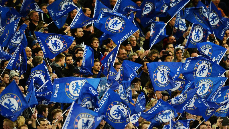 “Çelsi” azarkeşləri ÇL məğlubiyyətindən sonra Abramoviçin adını səsləndiriblər