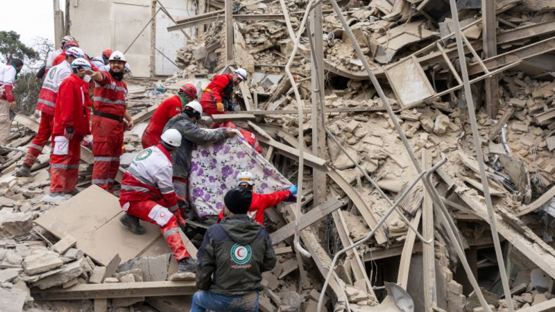 İranın müxtəlif şəhərlərinə genişmiqyaslı zərbələr endirilib