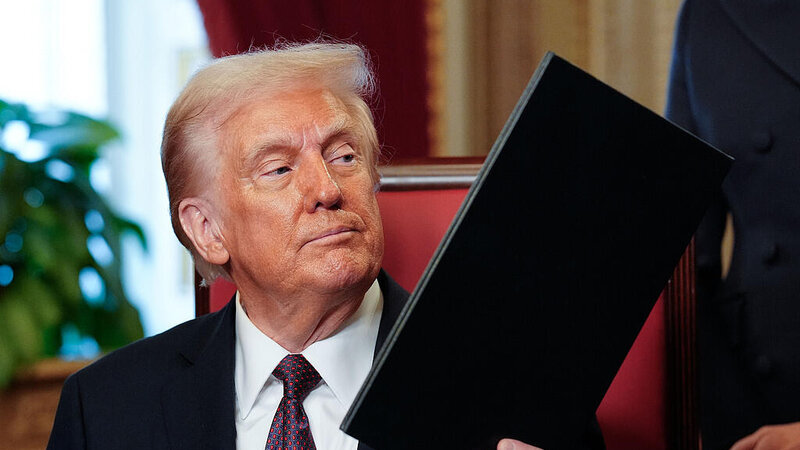 "Reuters": İranla müharibə Trampın nəzarətindən çıxır