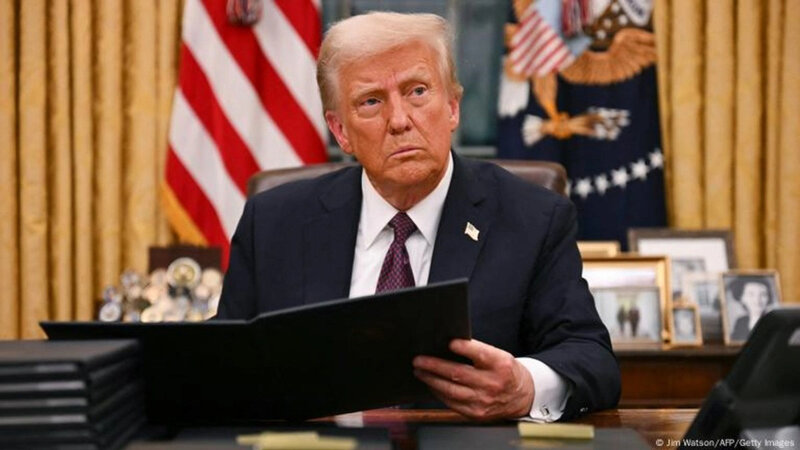 "Politico": Tramp administrasiyası İran parlament sədrini potensial lider kimi görür