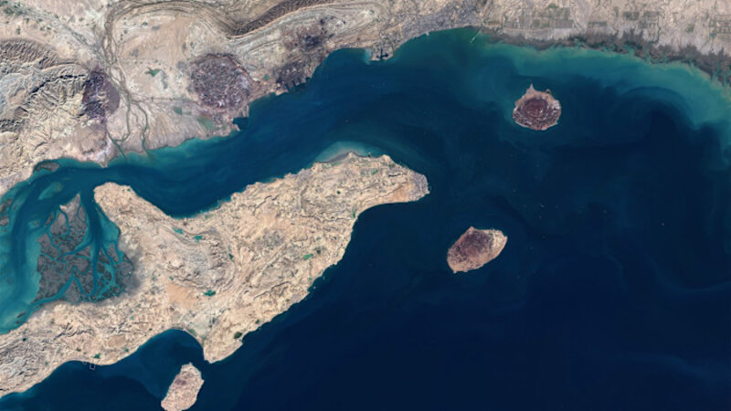 Hörmüz boğazının bağlanması qlobal aclığa səbəb olacaq