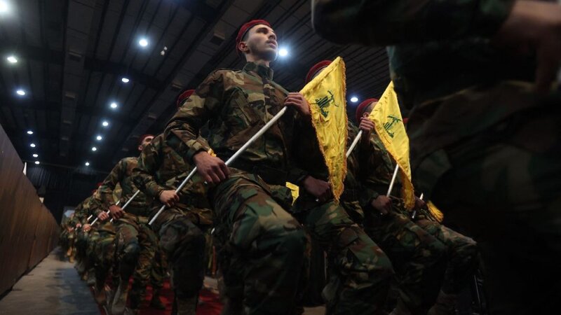 Tehran qovulan səfirə görə “Hizbullah”ı hərəkətə gətirdi