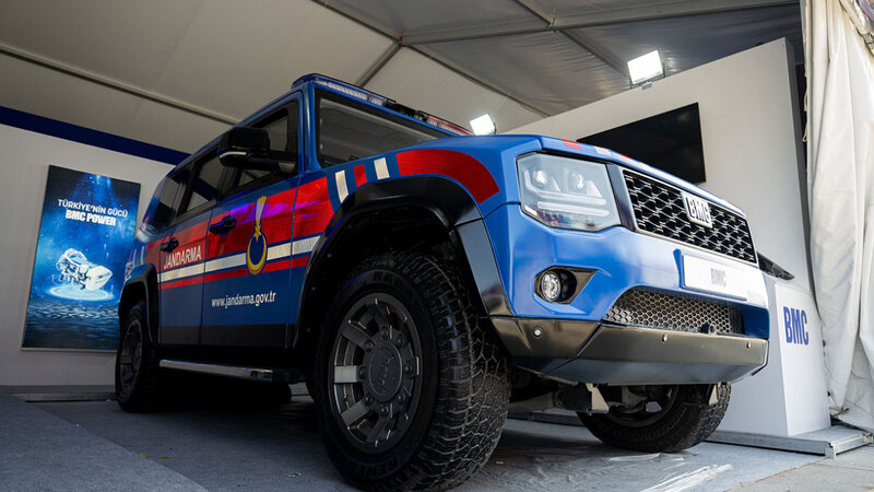 Türkiyənin ilk zirehli SUV avtomobillərinin təhvilinə başlanılıb