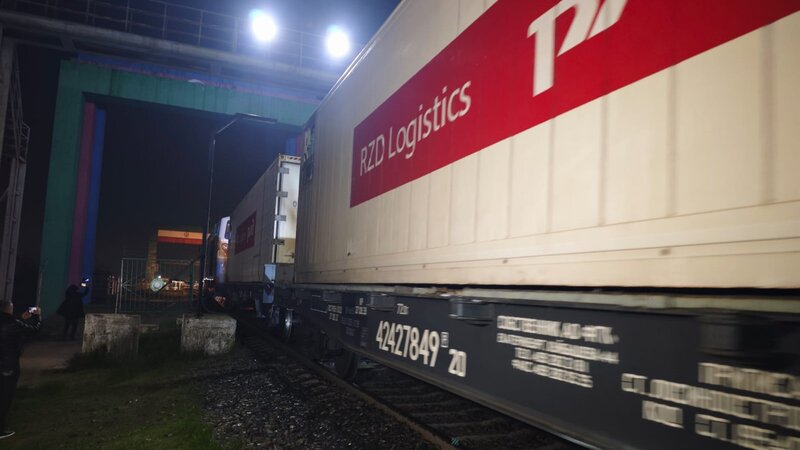 Rusiyadan göndərilən humanitar yardım Astara stansiyasından İrana yola salınıb - YENİLƏNİB