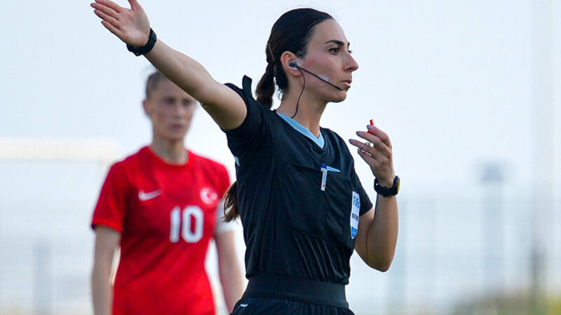 Fəridə Lütfəliyeva Avropa çempionatının seçmə mərhələsinin oyunlarını idarə edəcək