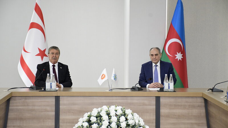 YAP Sədrinin müavini ilə Ulusal Birlik Partiyasının Sədri arasında görüş keçirilib