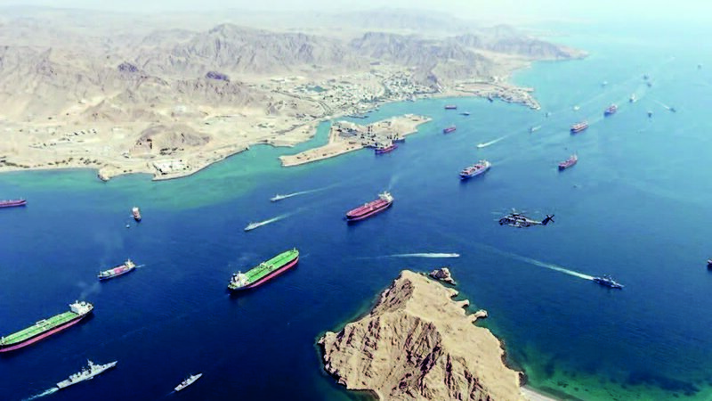 Tramp: Hörmüz boğazında gəmiçiliyin təhlükəsizliyi ilə digər ölkələr məşğul olmalıdır