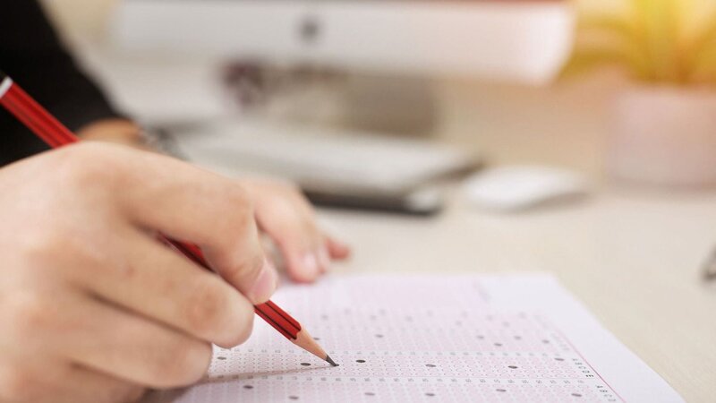 Ötən ay 120 mindən çox şəxs imtahan verib