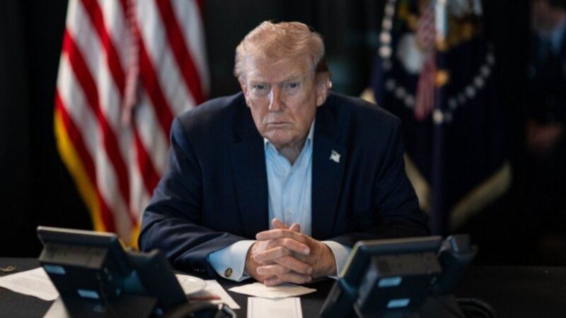 Tramp Epşteyn işinə görə baş prokuroru işdən çıxarmaq istəyir