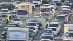 Bakıda avtomobil yandı -