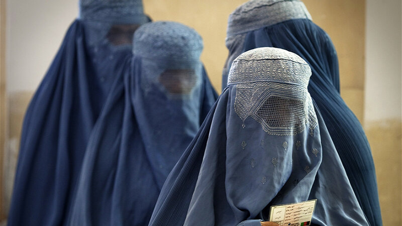 Əfqanıstanda qadınlar üçün geyim qaydaları sərtləşdirilib