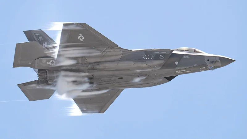 İran ABŞ F-35 qırıcısını vurdu