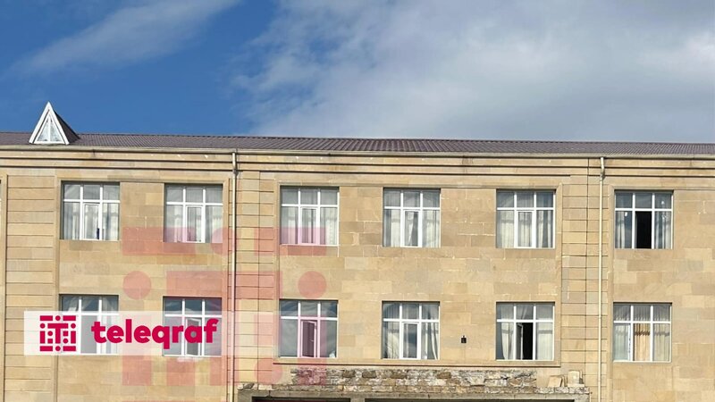 Külək Qazaxda məktəb binasında problemə səbəb olub -