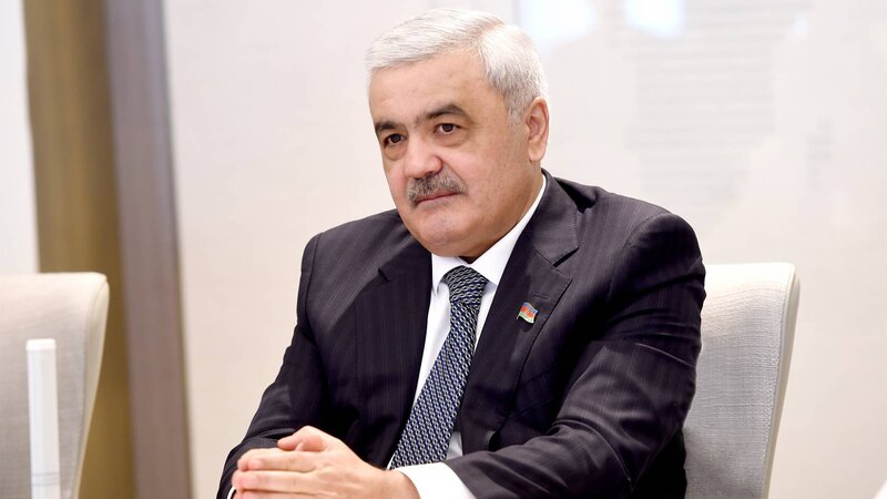 "Rövnəq Abdullayevin dövründə xərclənən pulların yoxlaması aparılmır" -