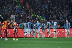 “Qalatasaray” çempionluq yarışında “Trabzonspor”a məğlub oldu