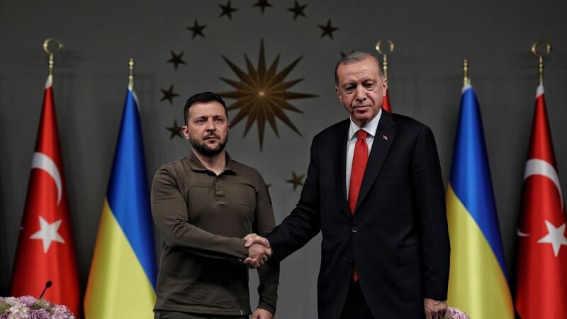 Zelenski Ərdoğanla danışıqlar aparmaq üçün İstanbula gedib