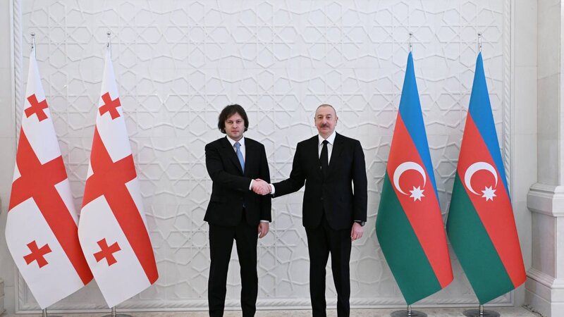İlham Əliyevin İrakli Kobaxidze ilə təkbətək görüşü oldu