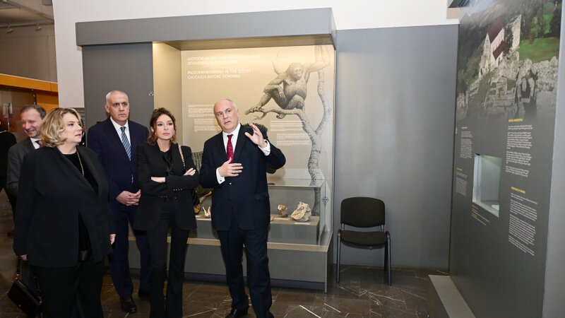 Mehriban Əliyeva Tbilisidə Gürcüstan Milli Muzeyində oldu -