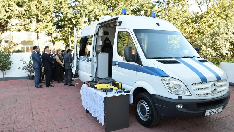 Prokurorluğun avtomobilləri də operativ nəqliyyat vasitəsi hesab ediləcək -