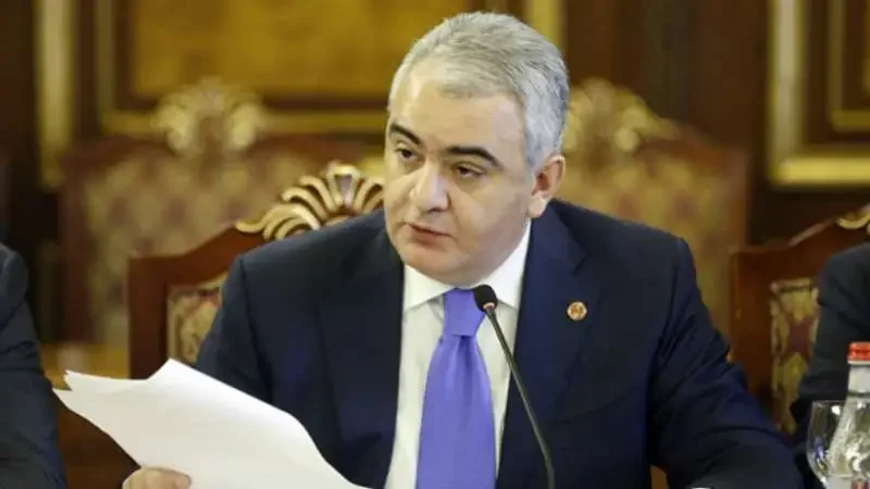 Saakyan saxlanıldı