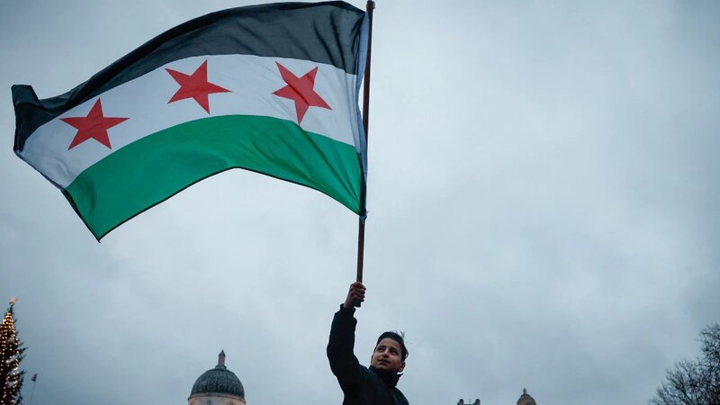 Suriya hava məkanını açır