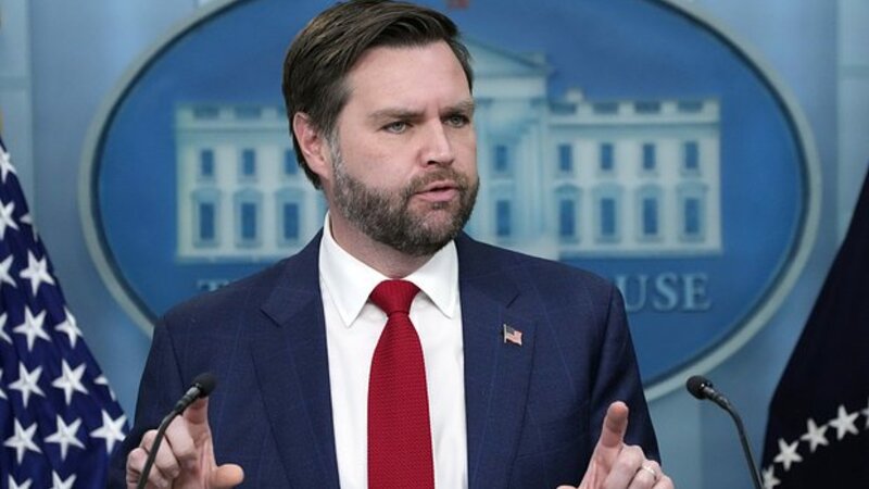 Vens: İsrail Livanda daha təmkinli davranmağa hazır olduğunu bildirib